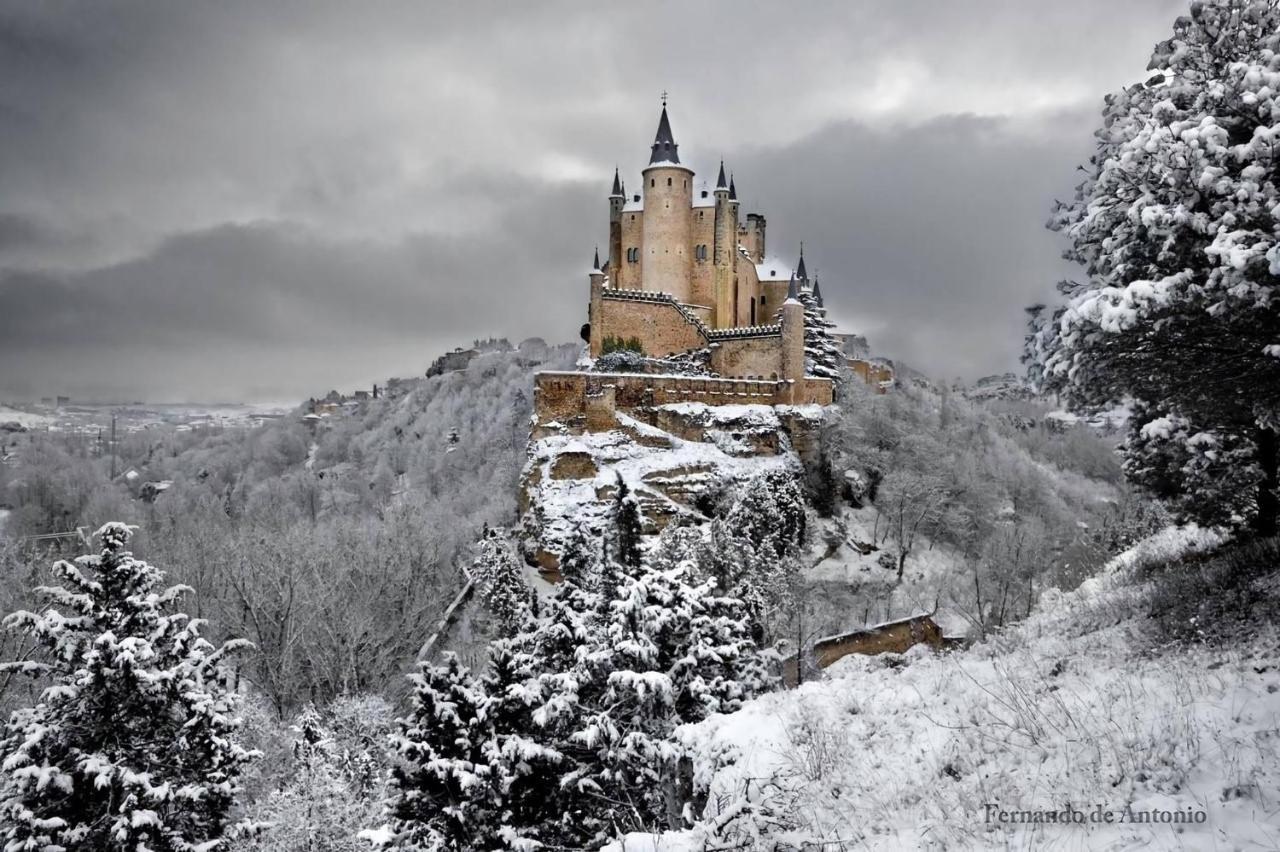 Casa Vieja Tabanera A 8 Min De Segoia Konuk evi Tabanera del Monte Dış mekan fotoğraf