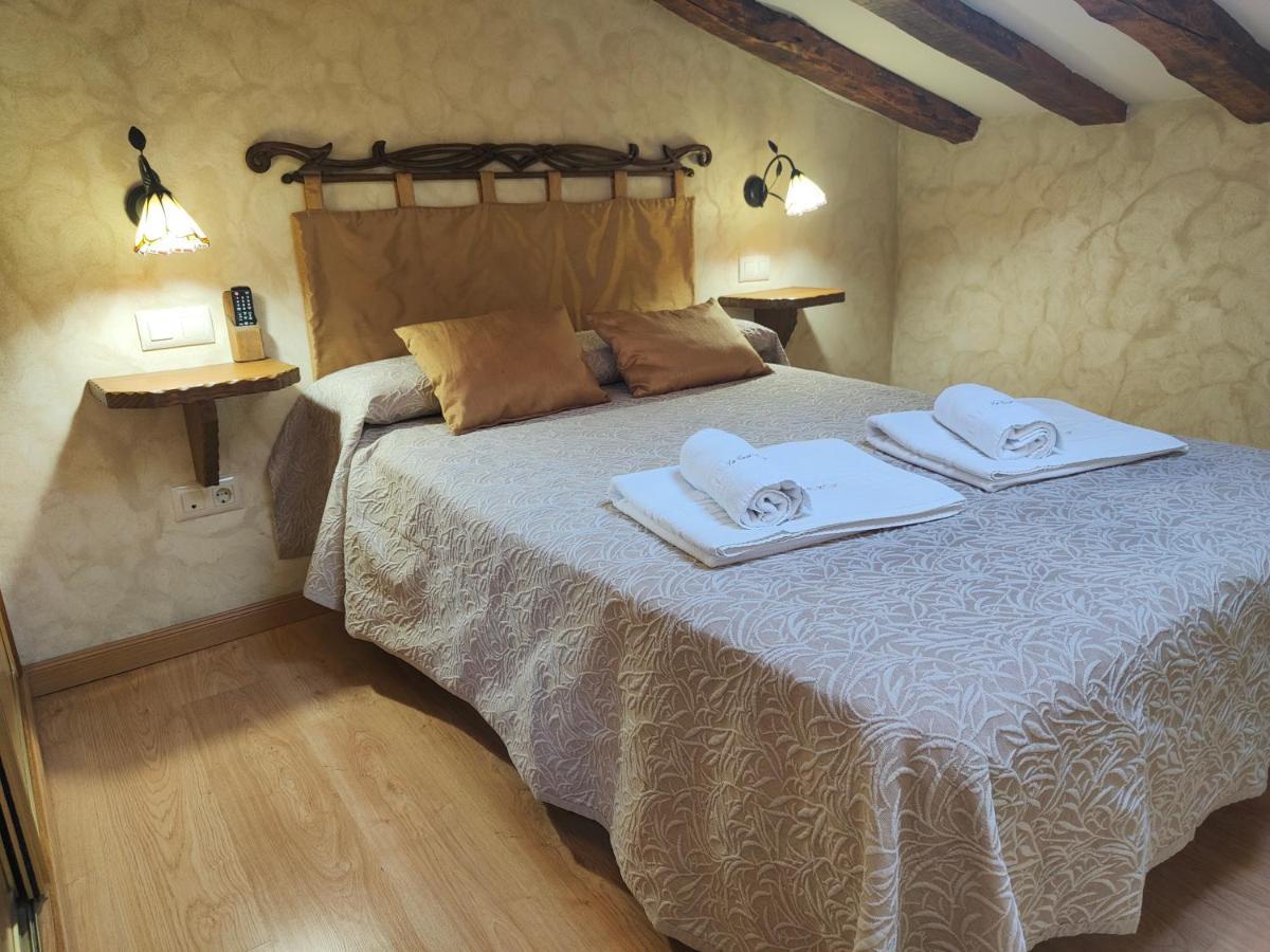 Casa Vieja Tabanera A 8 Min De Segoia Konuk evi Tabanera del Monte Dış mekan fotoğraf